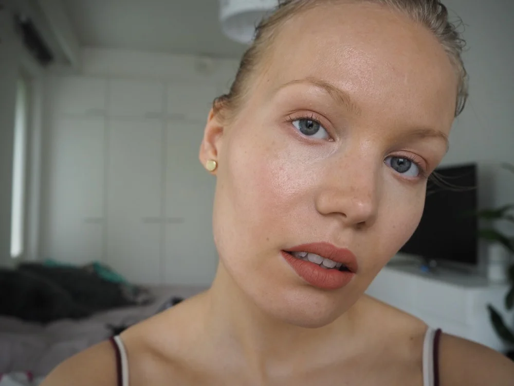 5 product quick makeup