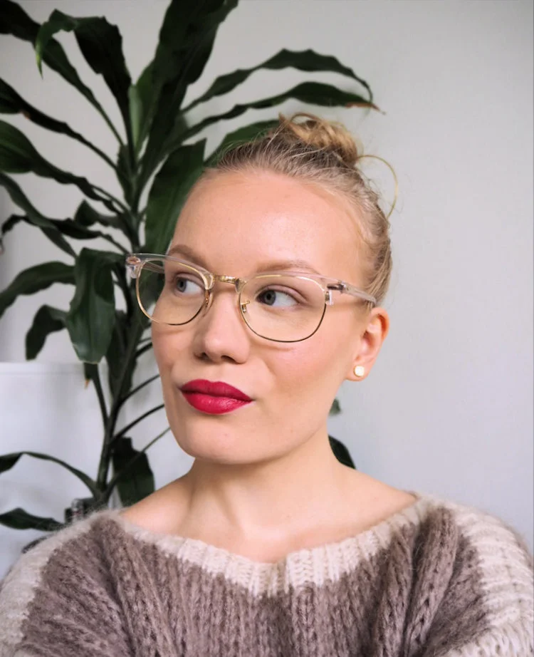 makeup tips for glasses wearers