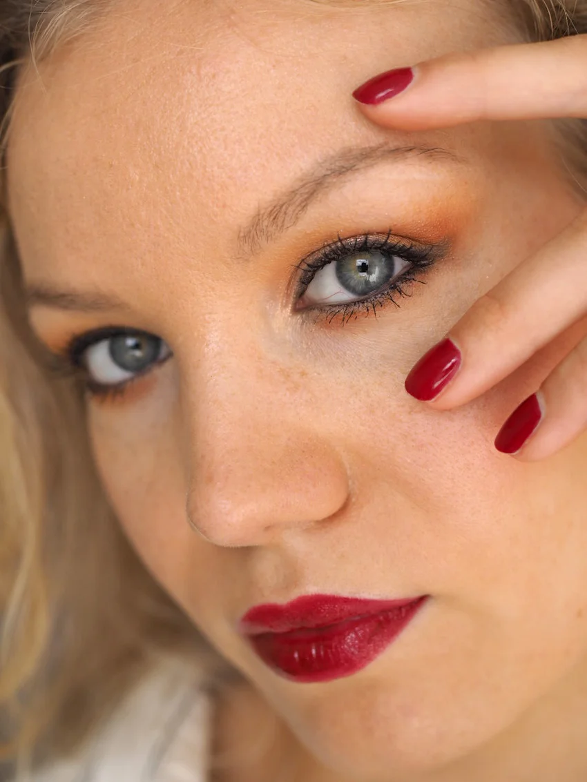 black pencil for sensitive eyes review