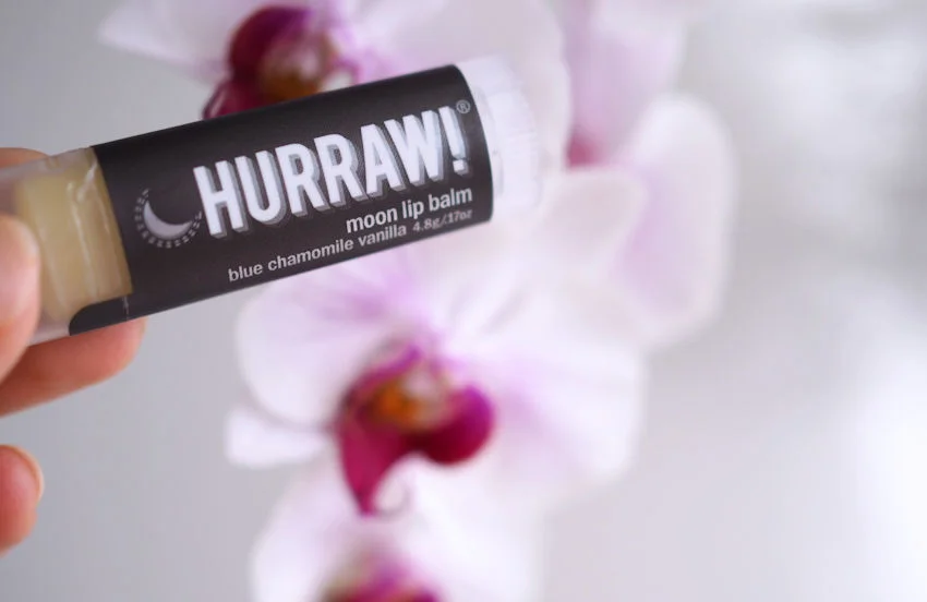 the best natural lip balms hurraw moonbalm