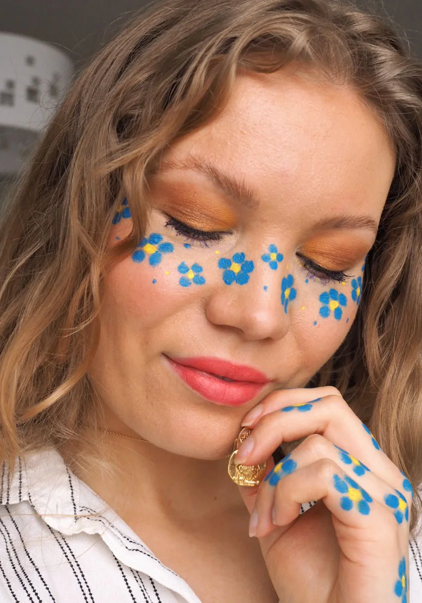 blue flower freckles spring makeup