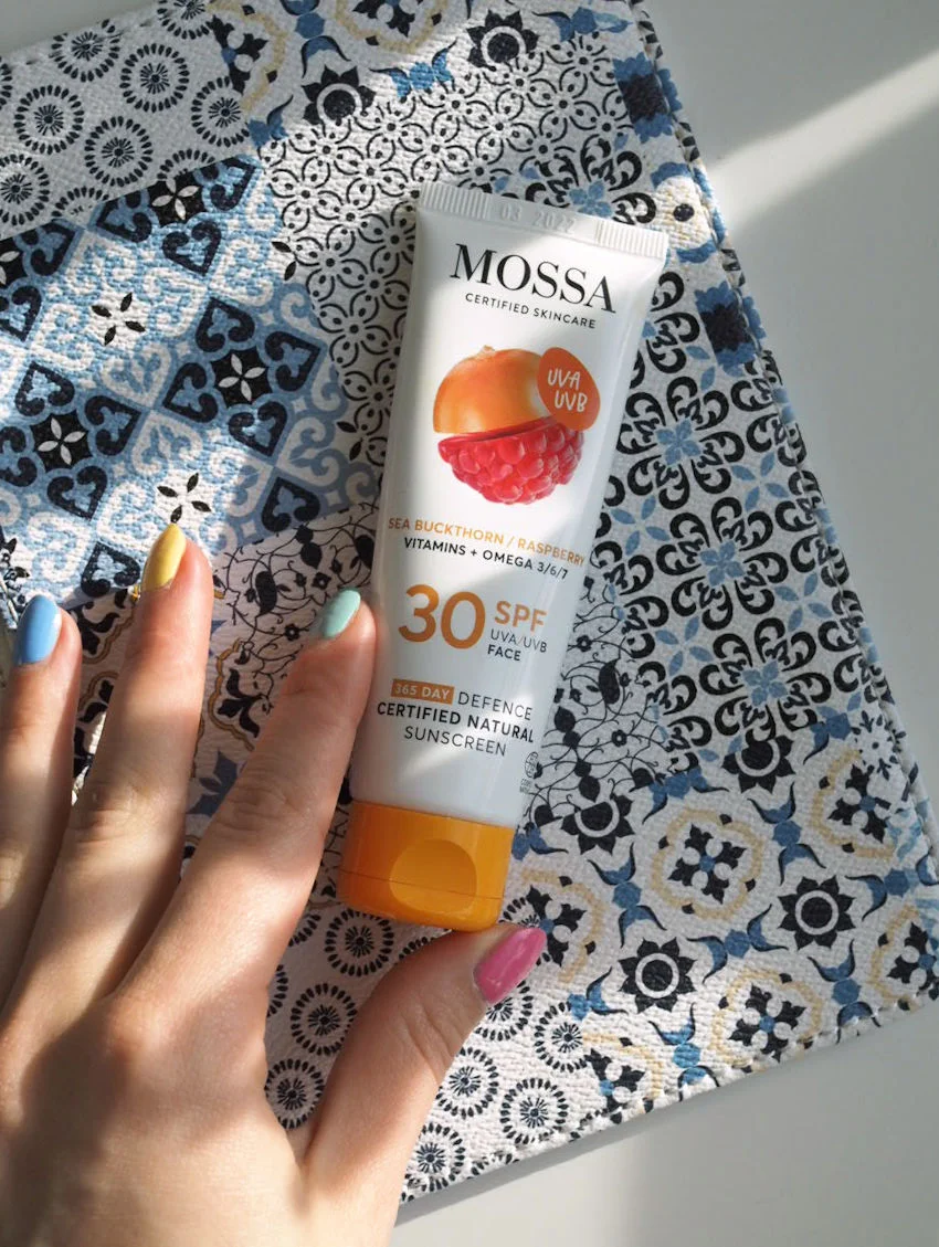 Mossa 365 Days Defence tinted face sunscreen SPF 30