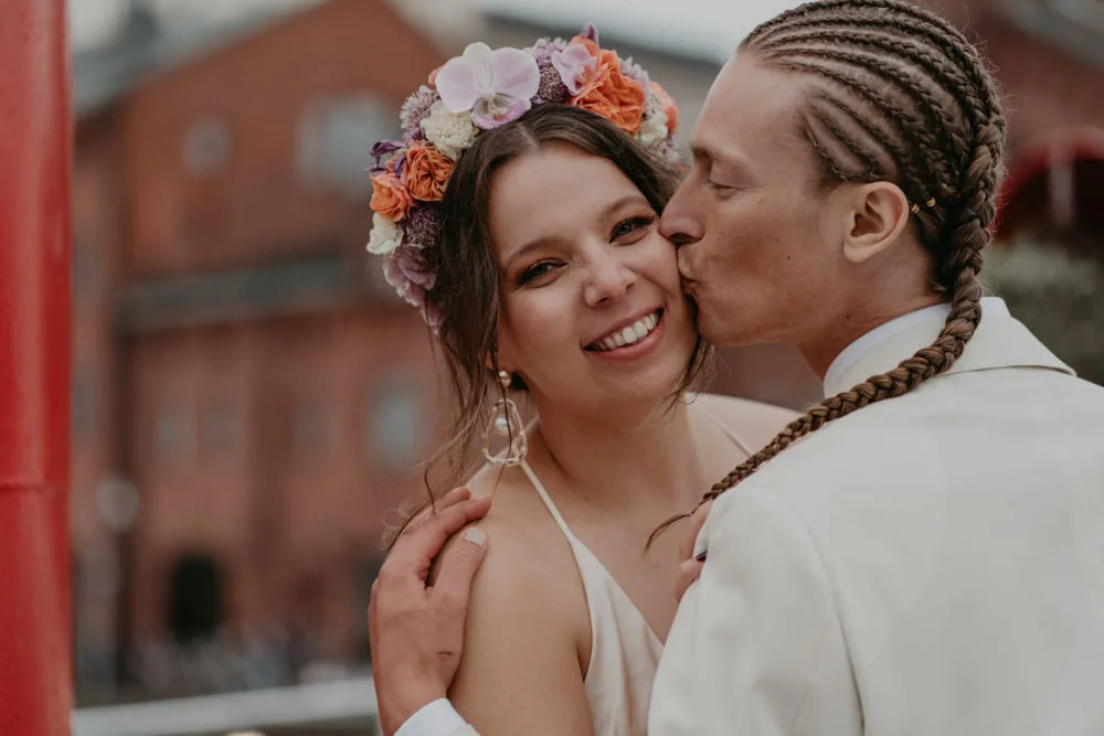 natural boho bridal makeup tips